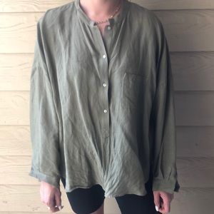 Lightweight Blouse with Buttons